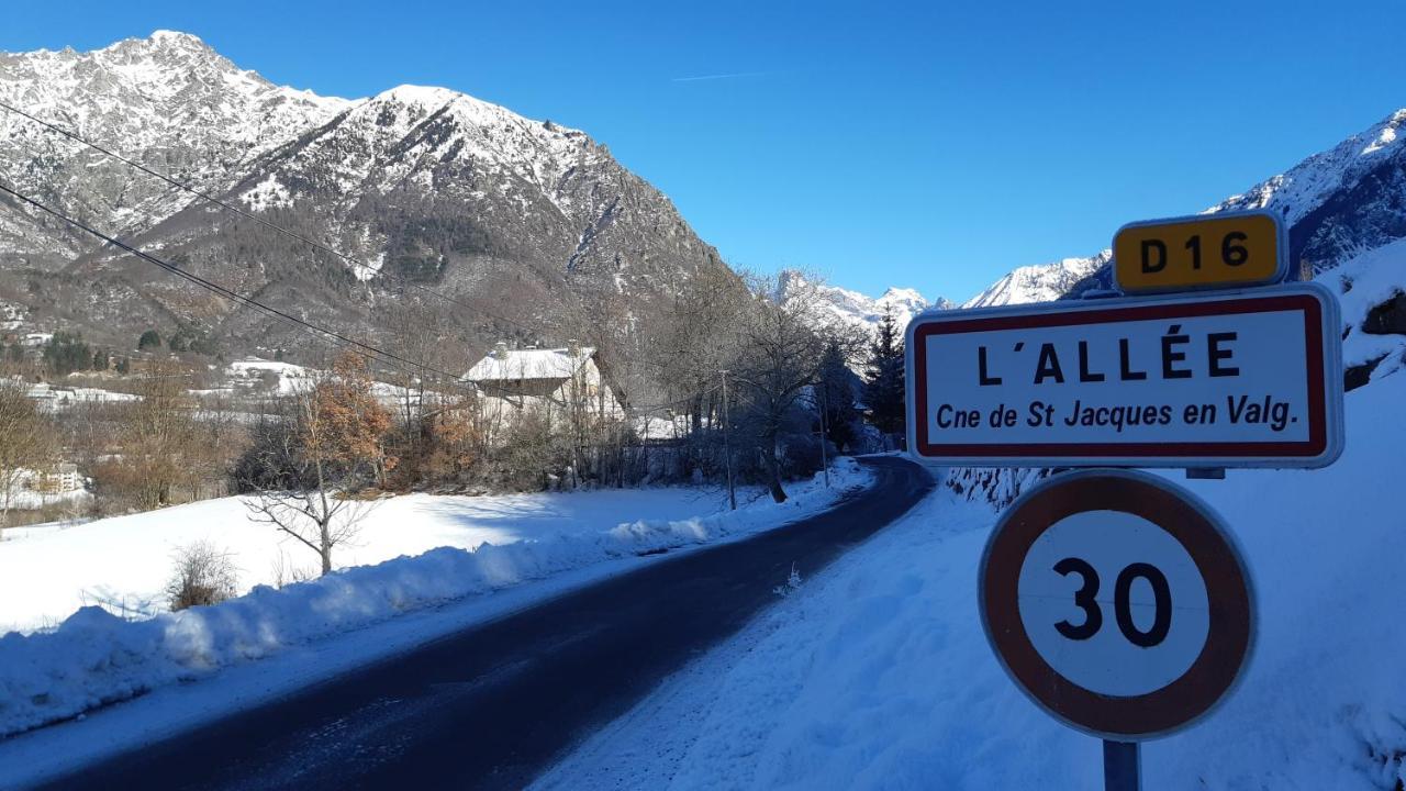 Gite "Entre Champsaur Et Valgodemard" Saint-Jacques-en-Valgodemard Kültér fotó